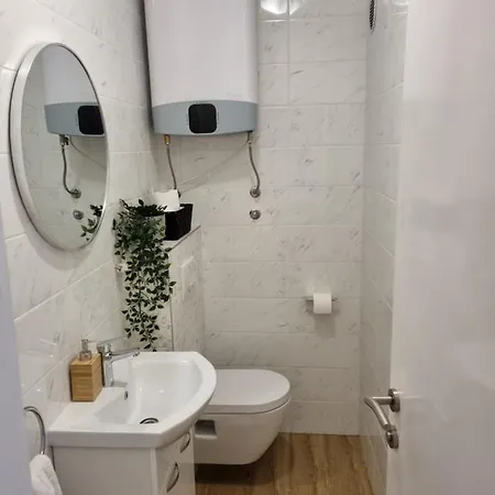 Babylu Apartament *
