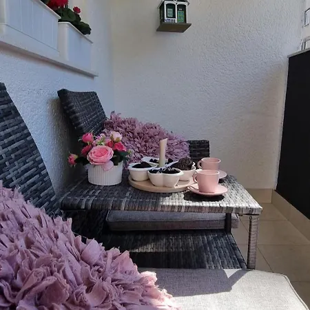 Babylu Apartament *