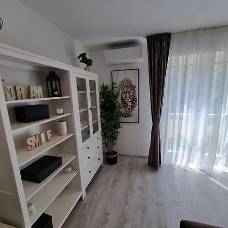 Babylu Apartment
