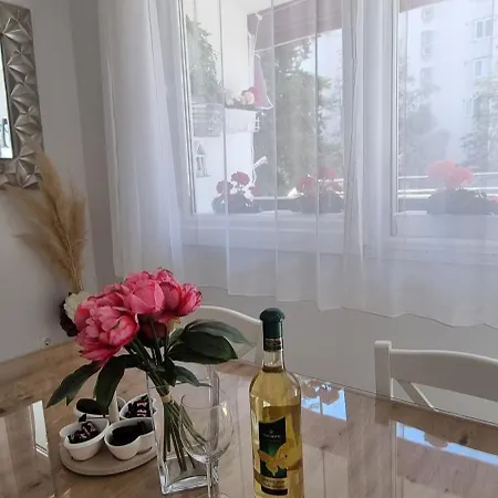 Babylu Apartment